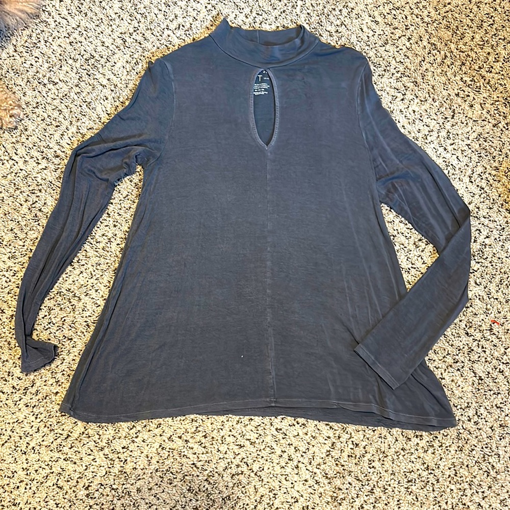 A&E Soft Longsleeve Top!